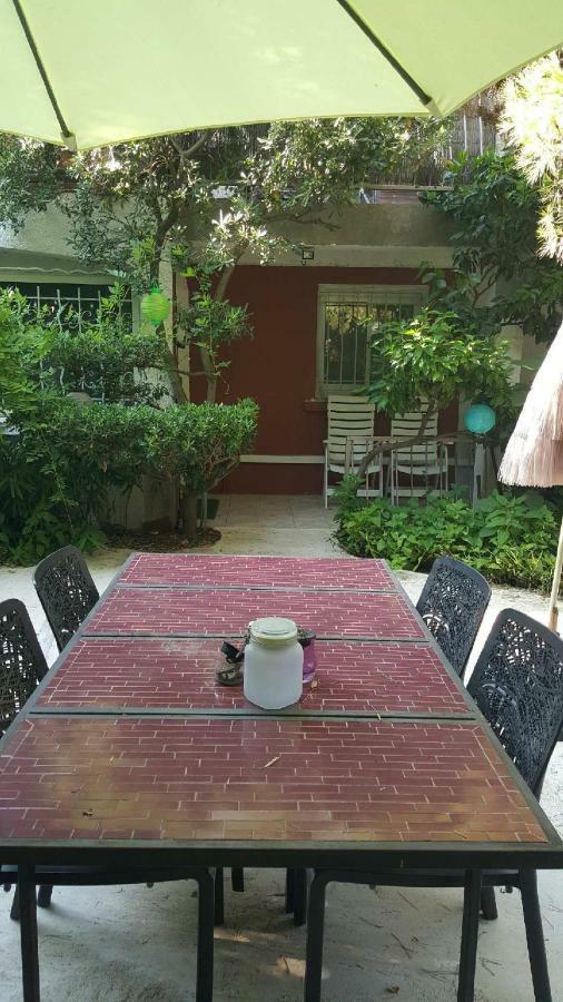 Jardin Et Bambous, Studio Cosy, Classe 2 Etoiles Марсейан Экстерьер фото
